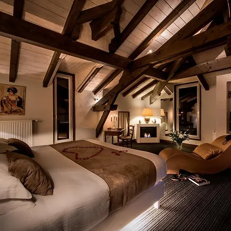 Chambres D'hotes Suites De La Tour 게스트하우스 Montailleur